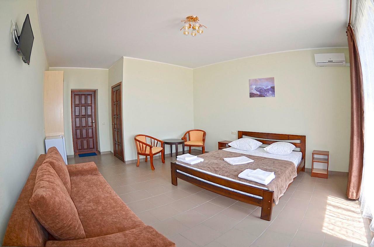 Hotel Golden Beach Zatoka Buitenkant foto