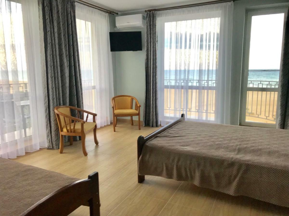Hotel Golden Beach Zatoka Buitenkant foto