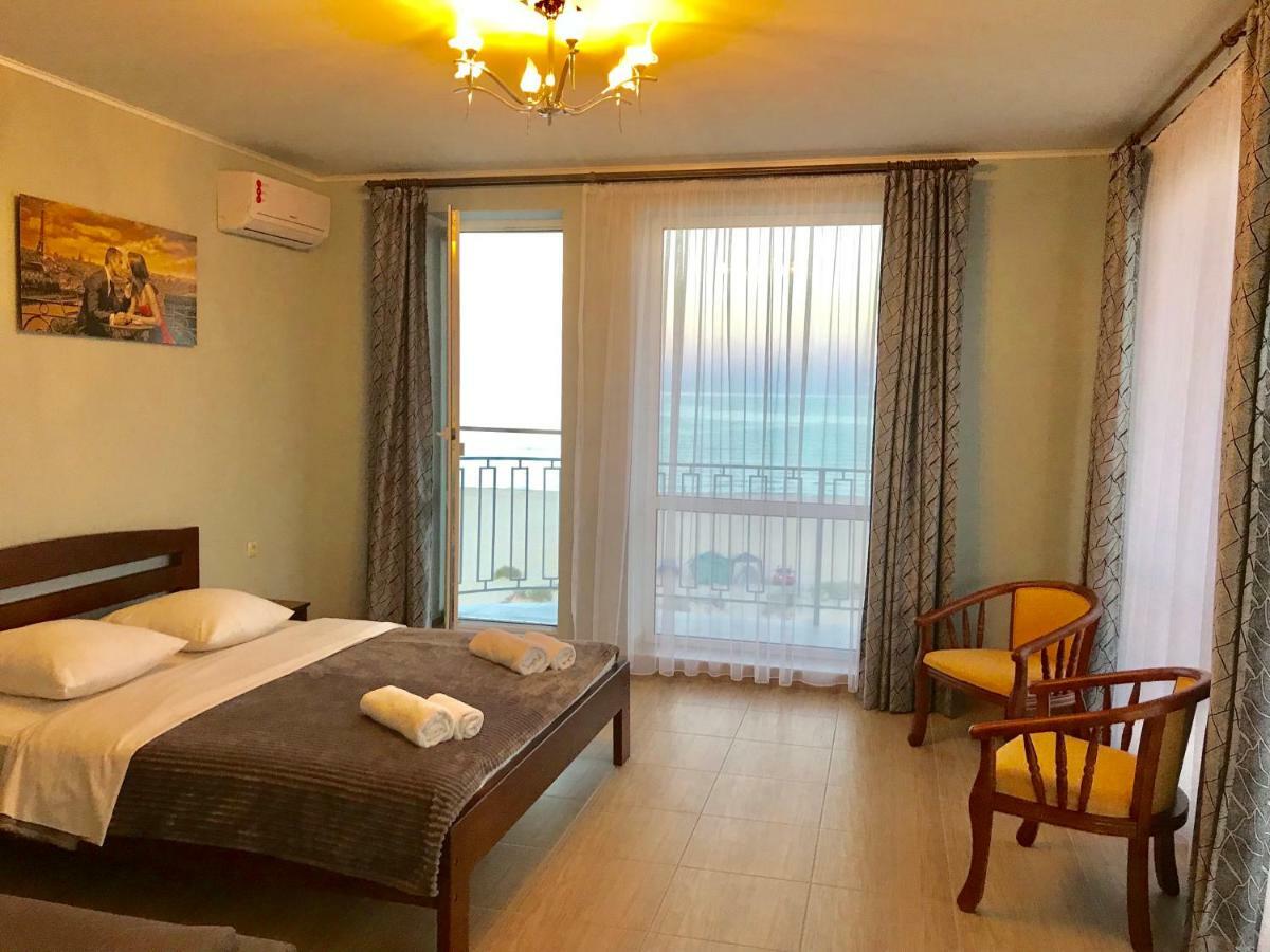 Hotel Golden Beach Zatoka Buitenkant foto